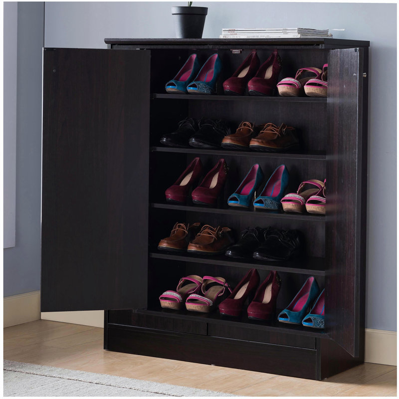 Armoire à chaussures / rangement avec deux portes et cinq tablettes - foncé