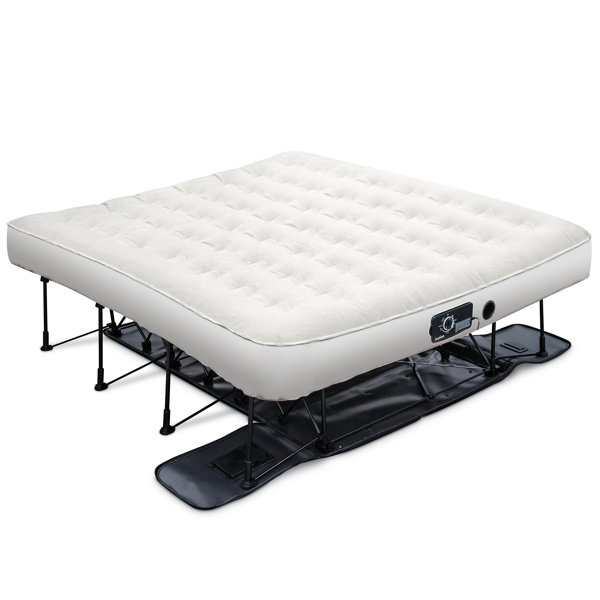 Bestway Tritech Air Mattress King 22” with Built-in AC Pump and  Antimicrobial Coating - Sam's Club