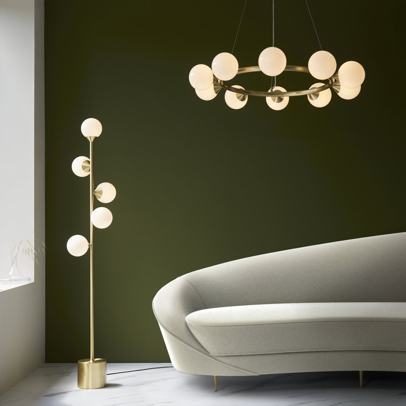 Bendeguz 10 - Light Waggon Wheel Chandelier