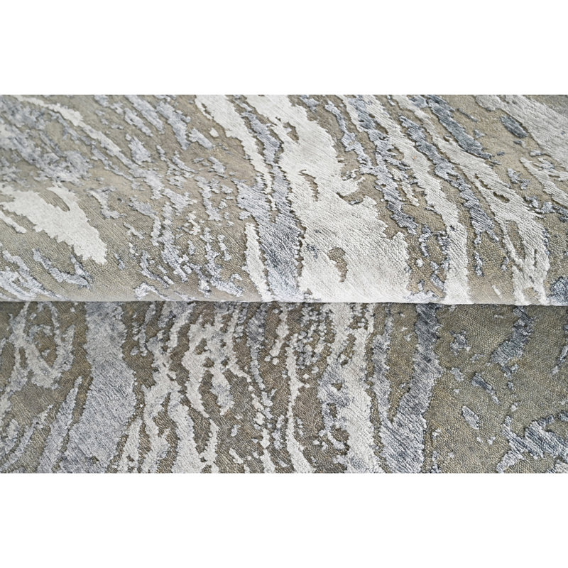 Hand Knotted Abstract Area Rug in Silver/Gray/Ivory/Light Navy