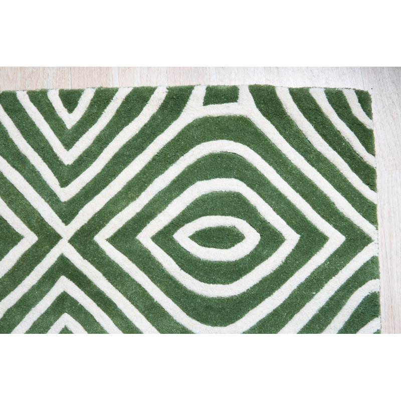 Hand Tufted Wool Area Rug in Green