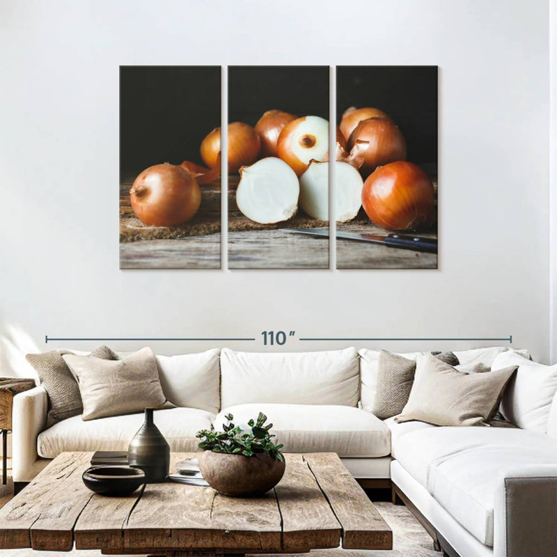 Yarlin Onions, 48" H x 74" W