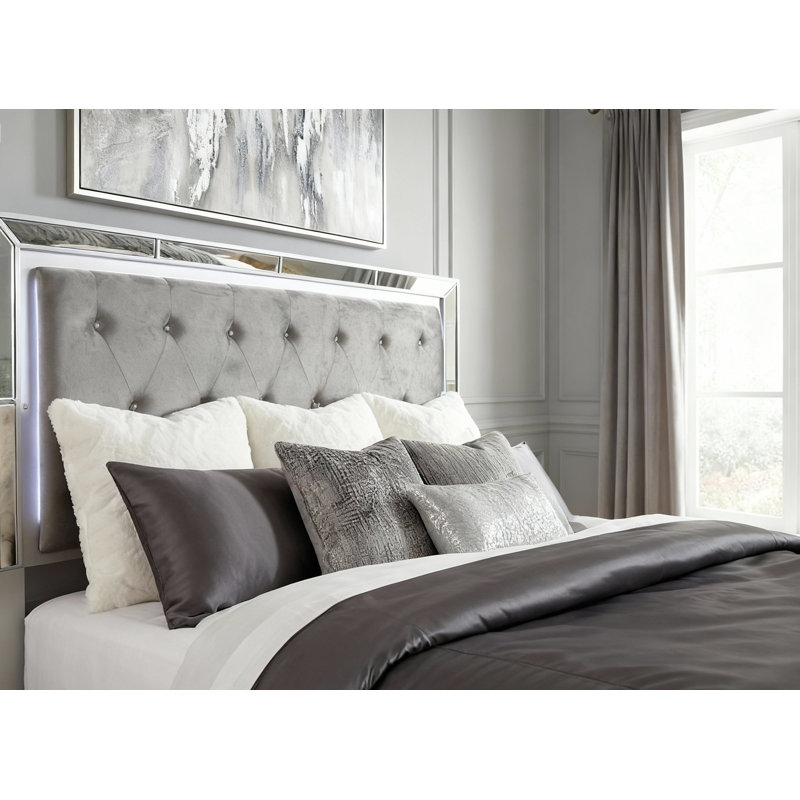 Grand lit standard capitonné Fazeley, Argent