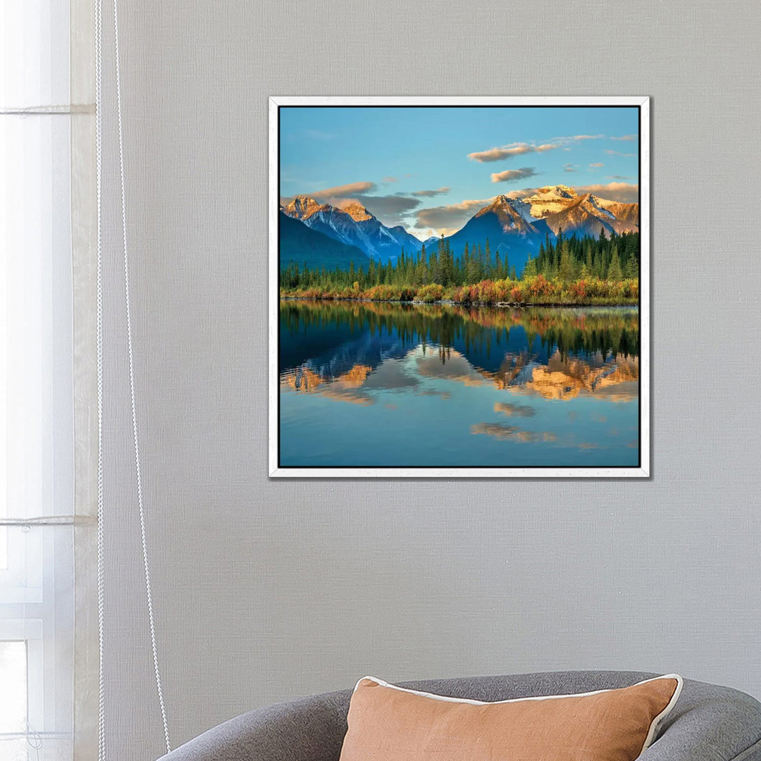 Rocky Mountains From Vermilion Lakes, Banff National Park, Alberta, Kanada von Tim Fitzharris - Galerie- Giclée auf Lein...