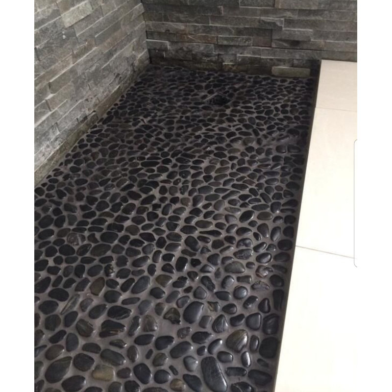 Mosaïque galet noir mat 12 po x 12 po
