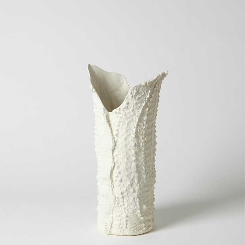 Crocodile Vase-Matte White-Lg, 16.75" H x 9.75" W x 7.5" D
