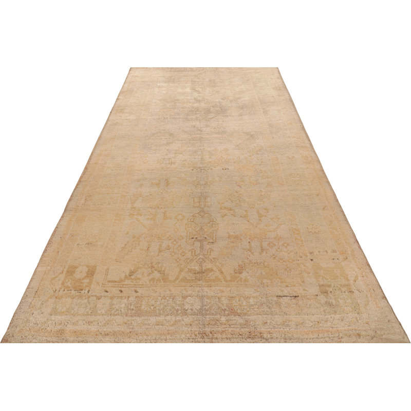 Hand Knotted Wool Area Rug in Cream