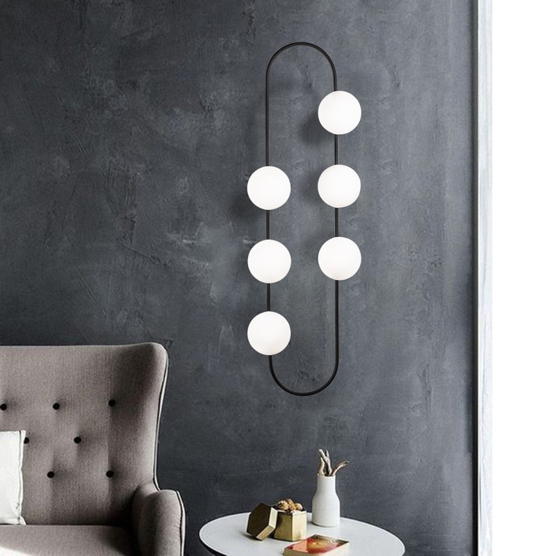 Falko Armed Sconce