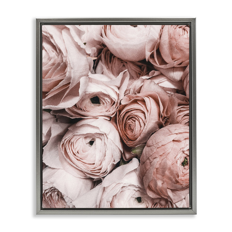 Pivoines roses en sourdine par Incado, H 21 po x l 17 po, Cadre flottant gris lustré