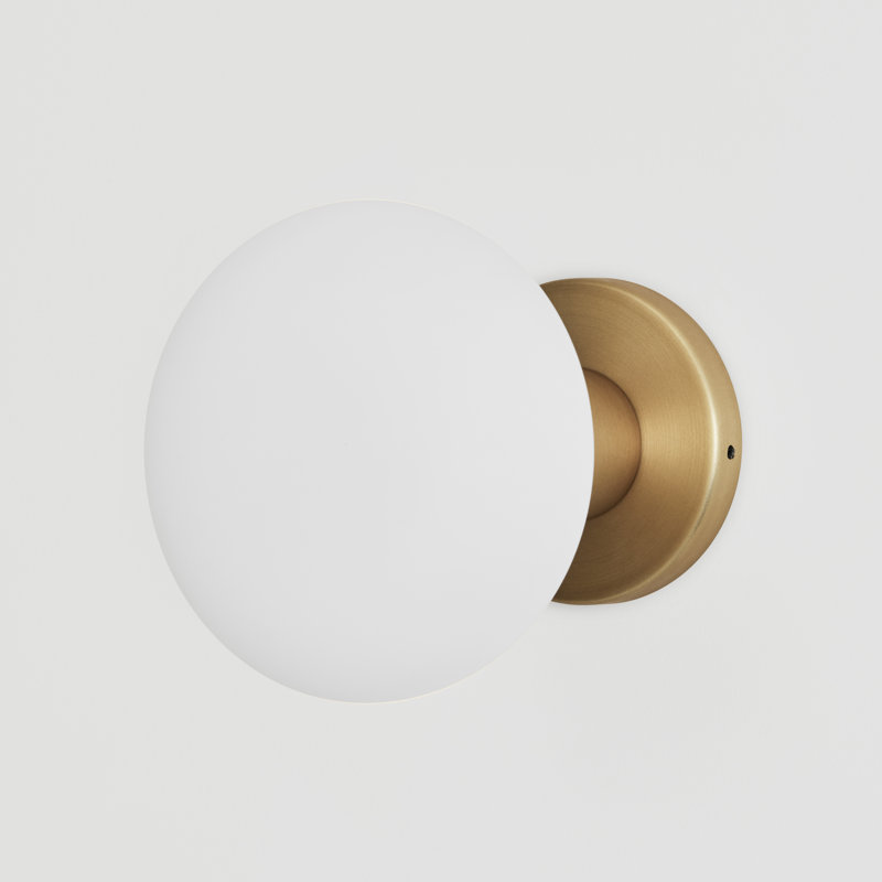 Lochan 1 - Light Armed Sconce, Brass