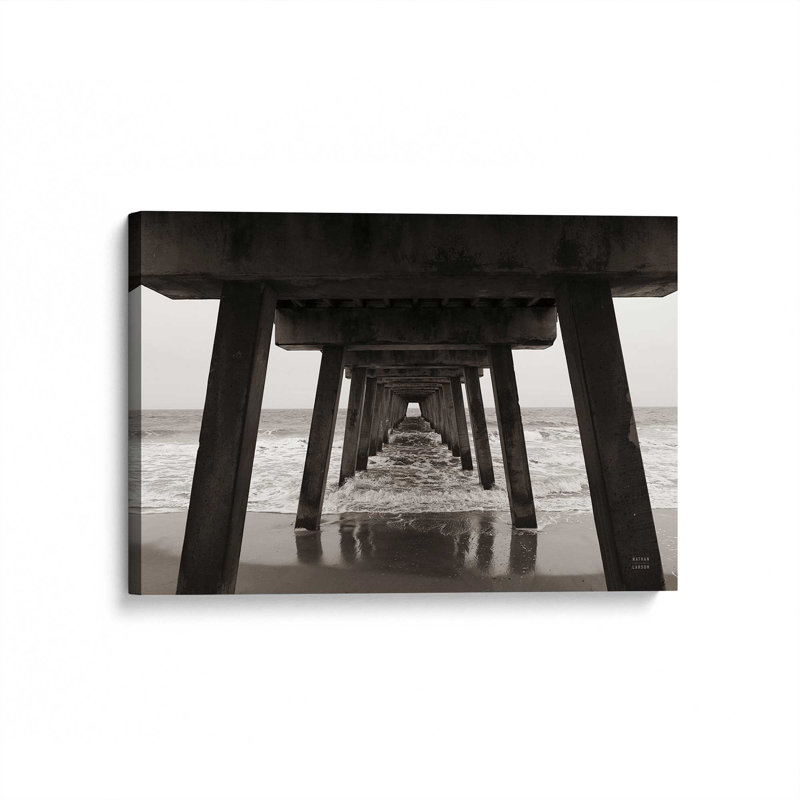 Impression sur toile Atlantic Ocean Pier par Nathan Larson, H 12 po x l 18 po, Toile tendue, Ne s’applique pas