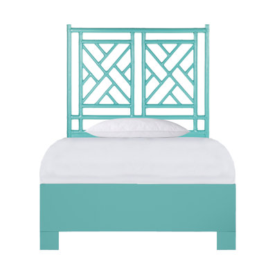 Chippendale Standard Bed