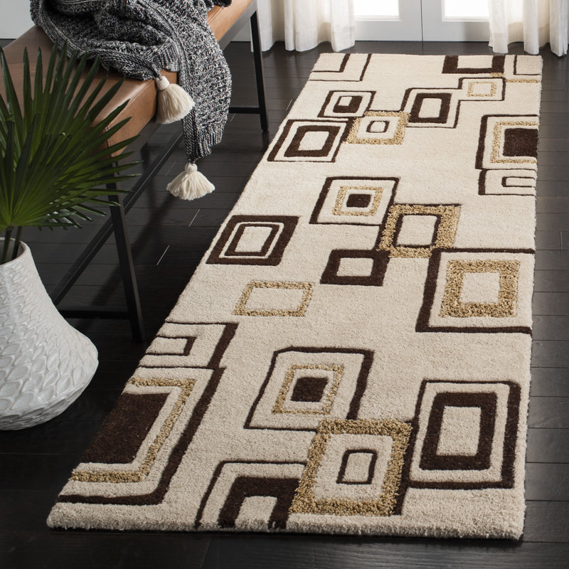 Hand Tufted Wool And Viscose Rug, Runner 2'6" x 8'