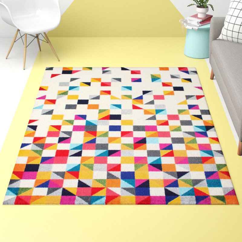 Tapis à motif géométrique blanc cassé Keges, Rectangle 4 pi 1 po x 6 pi