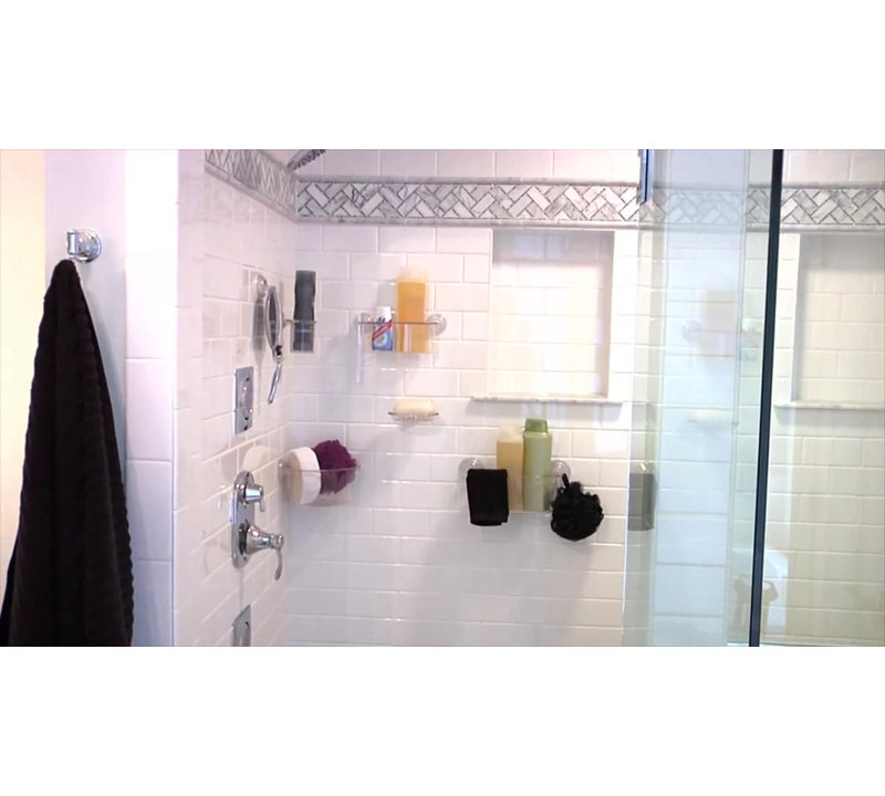 Clear Plastic Fog-Free Rectangular Suction Shower Mirror with Hooks