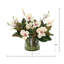 Arrangement de magnolia dans un vase en verre