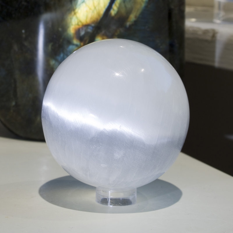Cloche Or Water Globe