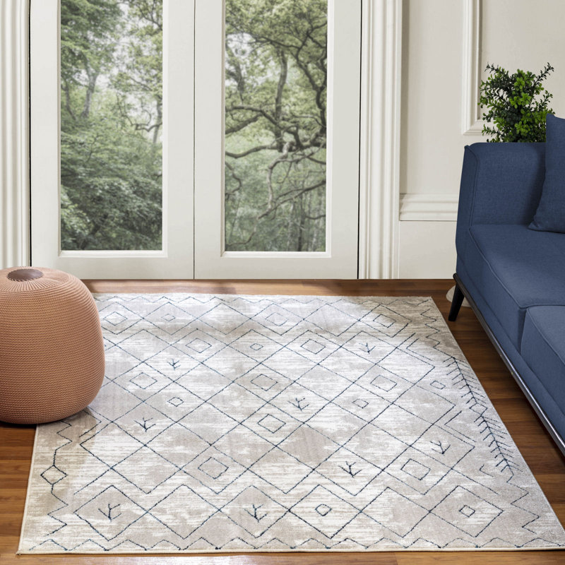Putnam Abstract Area Rug, Rectangle 120 x 170cm