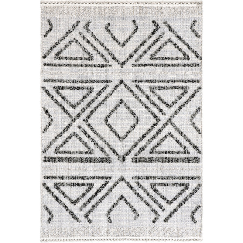 Eilene Geometric Diamond Tasseled Area Rug, Rectangle 5' x 8'