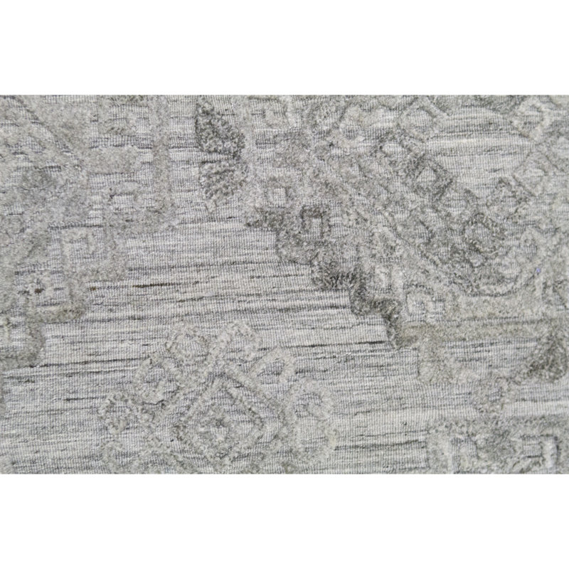 Geometric Area Rug in Gray