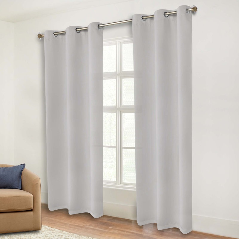 Paire de rideaux obscurcissant avec œillets Millendon, Guimauve, L 46 po x L 108 po