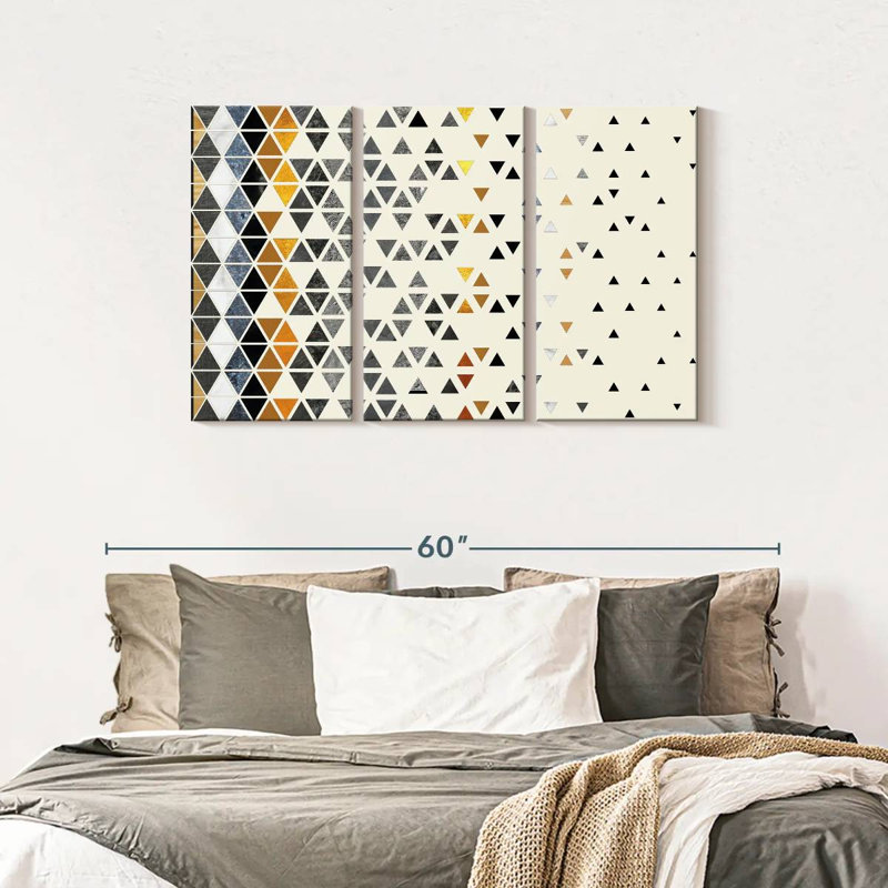«Triangle Madness», reproduction sur toile, H 28 po x l 45 po x 1,25 po