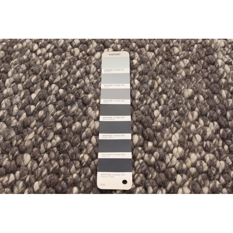 Tapis gris foncé en laine tressé à la main Mulvey