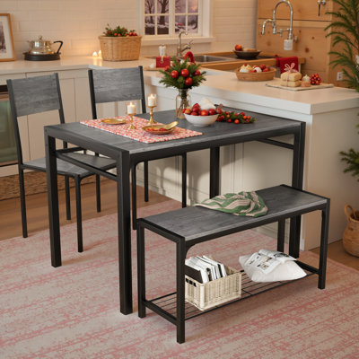 Wiliam 4 - Person Four Leg Dining Set
