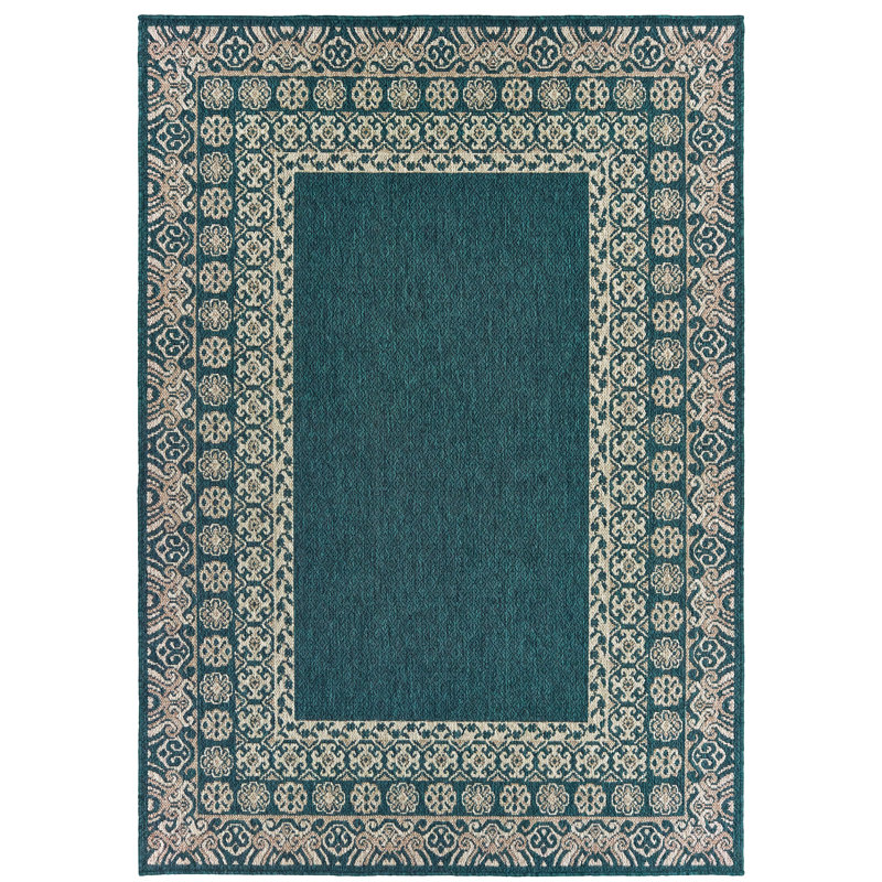 Izola Oriental Indoor / Outdoor Rug, Rectangle 7'10" x 10'