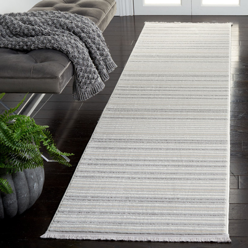 Tapis rayé tissé à la machine en gris clair, Tapis de couloir 2 pi 2 po x 8 pi