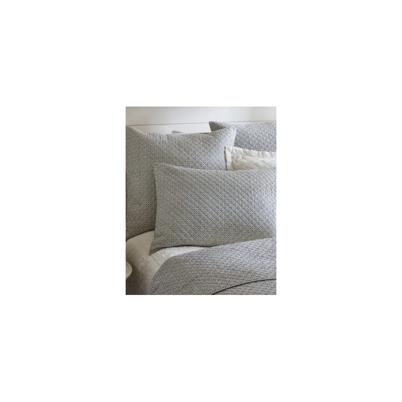 Dotted Vine Cotton Quilt, Queen Quilt