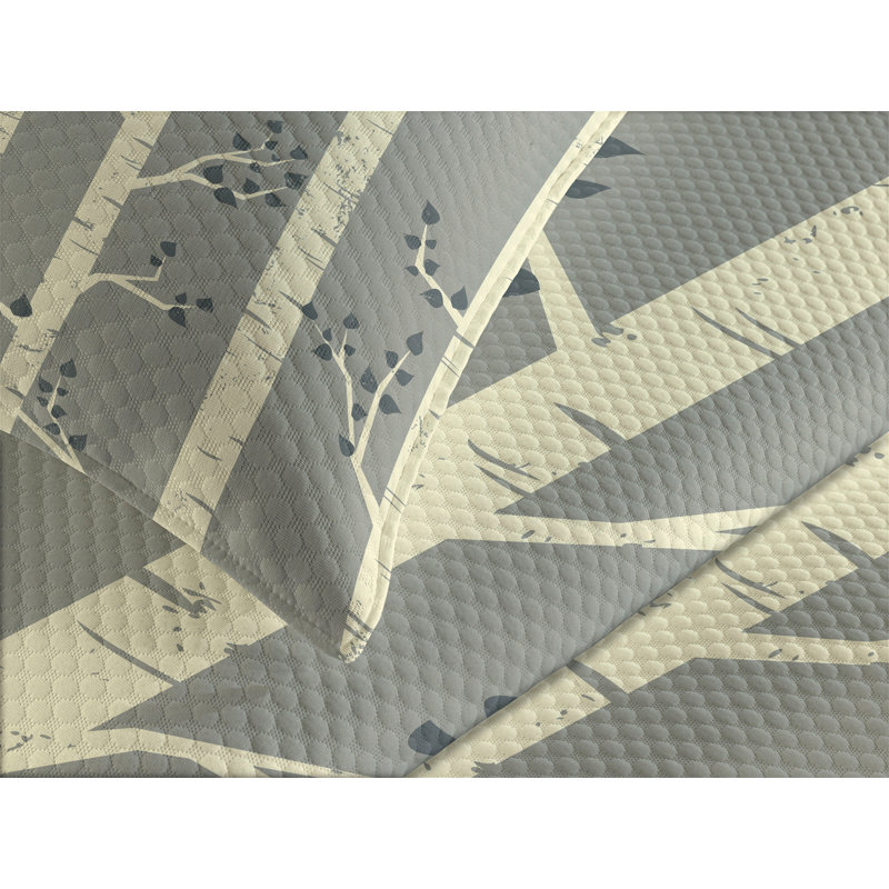King Size White Quilted Bedspread Set with Pillow Shams