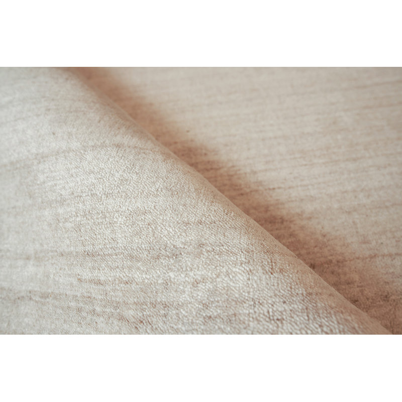 Sanctuary Hand-Loomed Beige Area Rug, Rectangle 2' x 3'