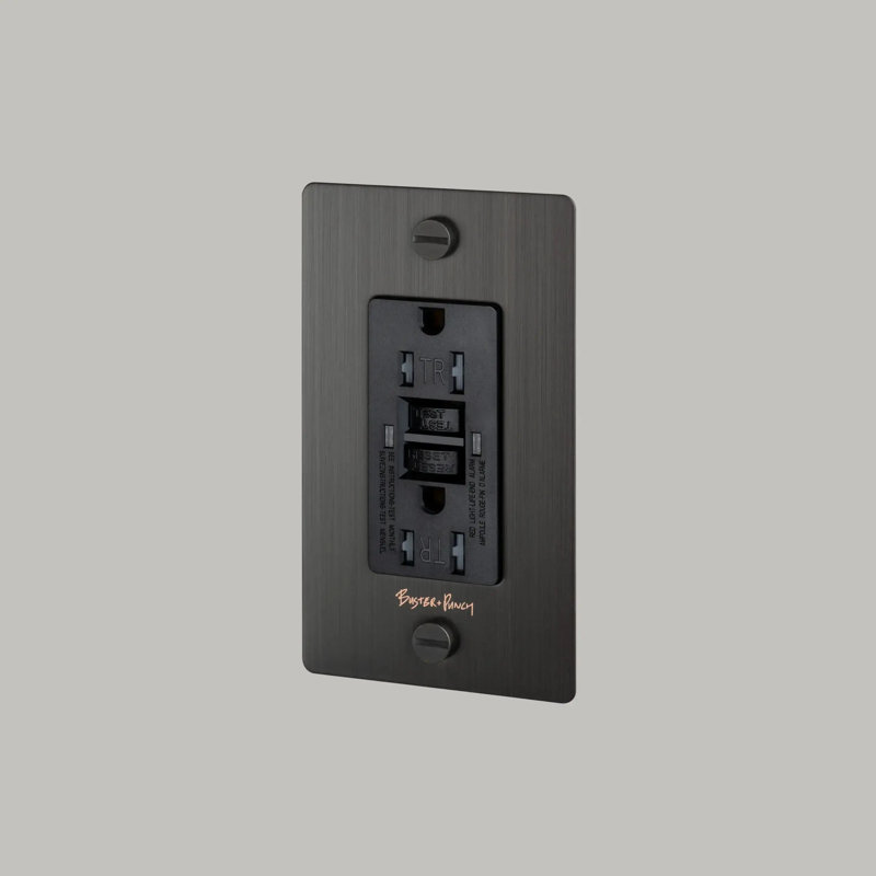 1G Duplex GFCI Outlet / With Logo, Bronze