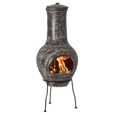 Foyer d'extérieur brûlant au charbon de bois Chiminea