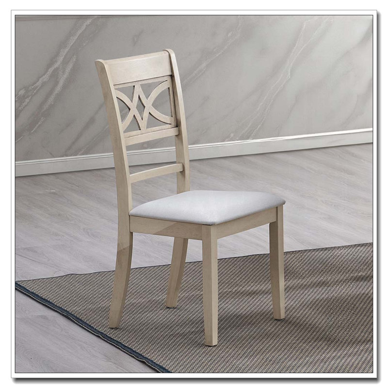 Chaises de salle à manger en bois