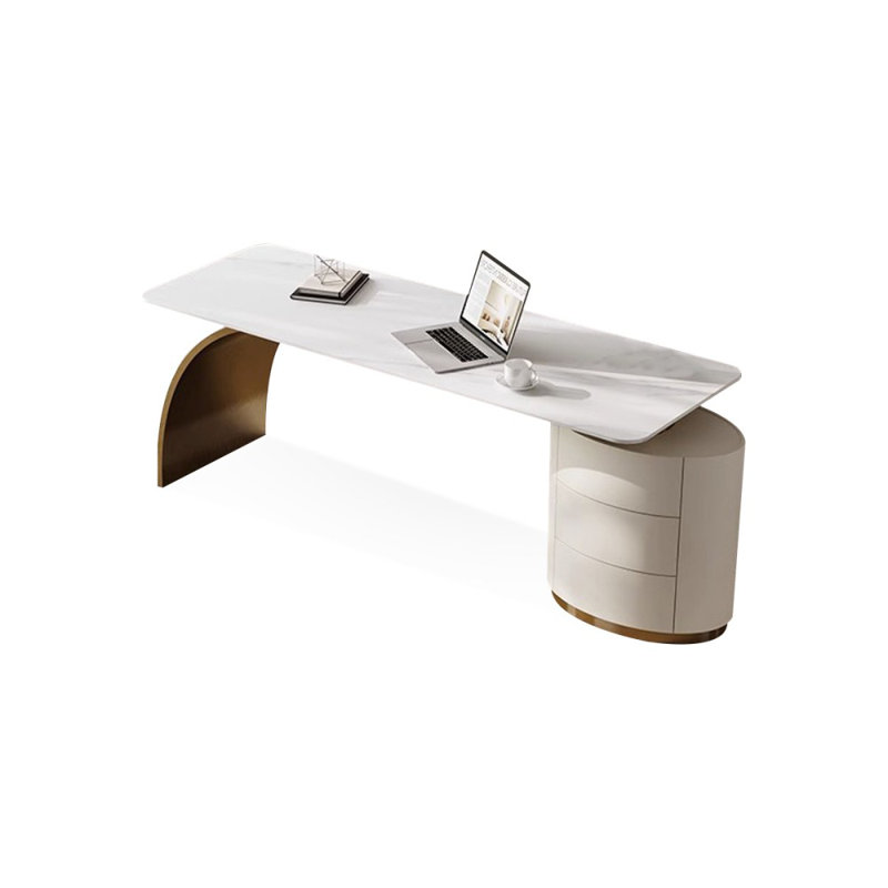 Bureau rectangulaire en bois manufacturé avec 3 tiroirs, H 29,53 po x l 70,87 po x P 27,56 po, Doré