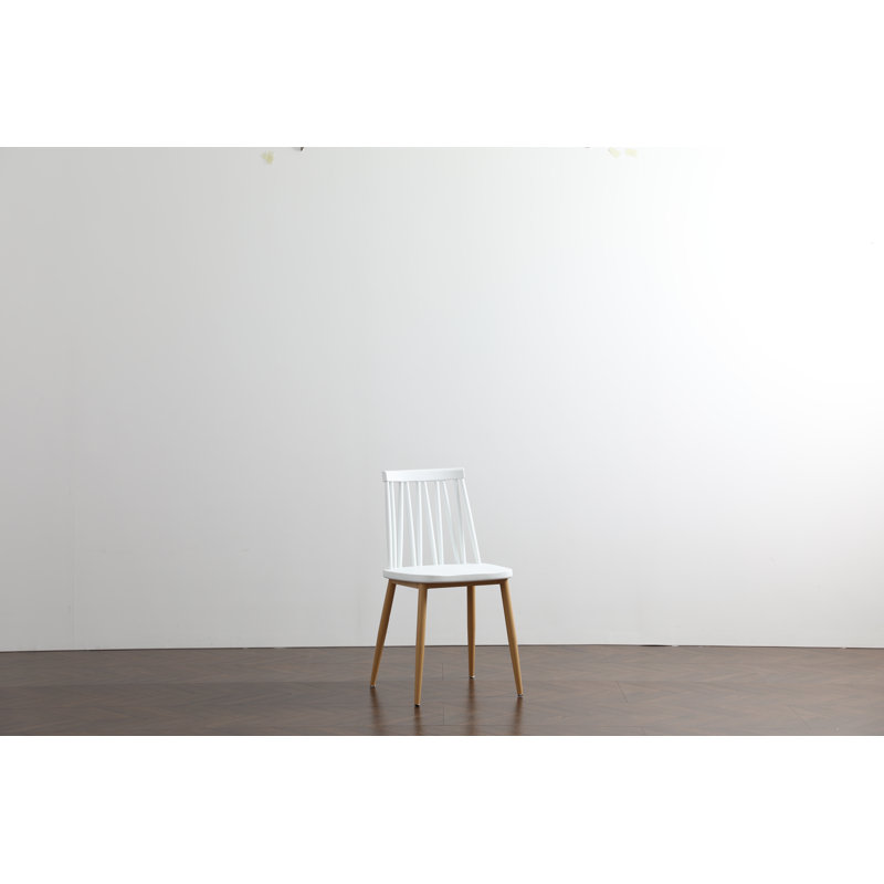 Chaise d'appoint empilable à dossier Leyva Windsor, Blanc