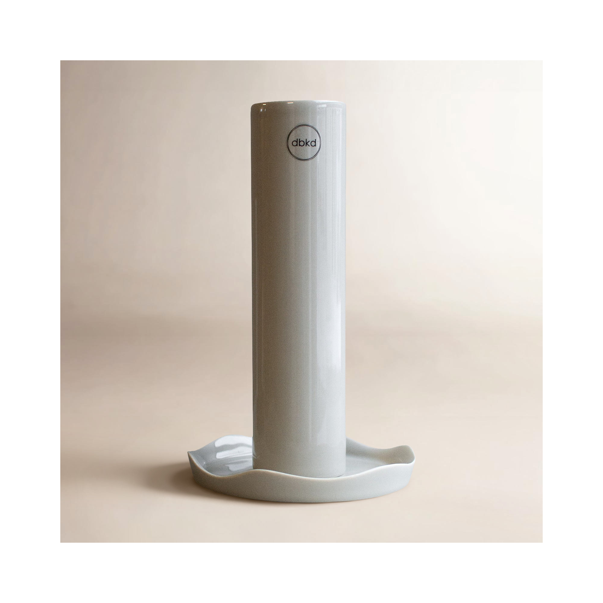 Med. Wave Candle Holder Shiny Mole, 7.87" H x 4.75" W x 4.75" D