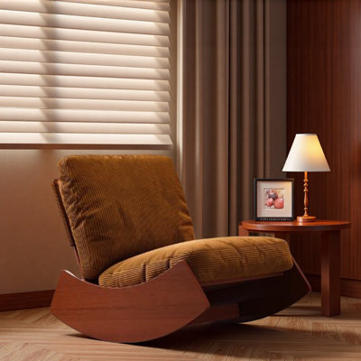 Chaise berçante rétro pour moments de détente.