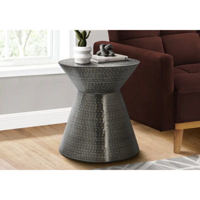 Table d'appoint moderne en métal gris, l 20 po x P 22 po, pour la table de bout haute décorative de chambre à coucher grise, en forme de sablier et de salon