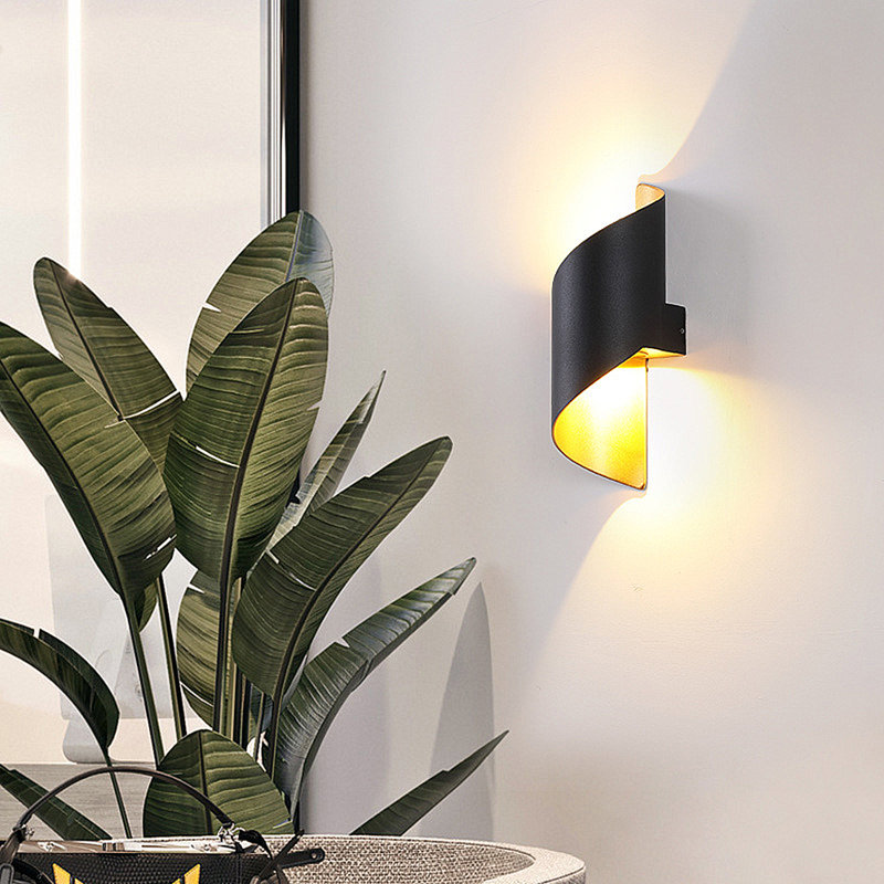 Kaywin Iron LED Flush Mounted Sconce