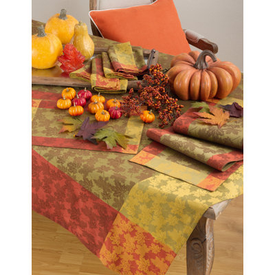 Arlington Foliage Table Runner