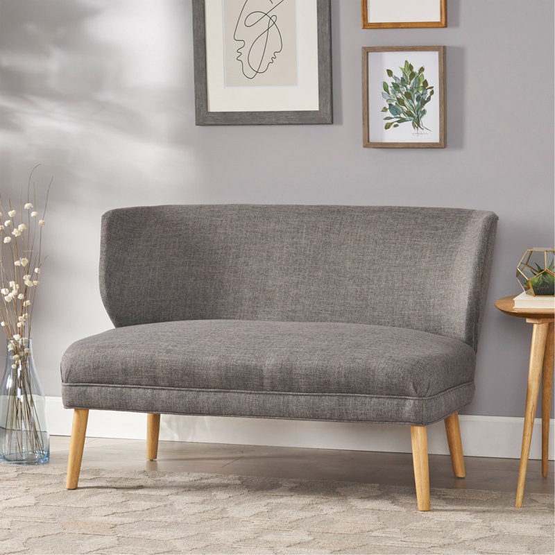 CHAISE D'AMOUR