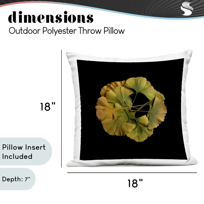 Coussin d'extérieur à motif de feuilles de ginkgo superposées, design par Beth Adoette