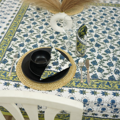 Serviettes de table de luxe 18 x 18 pouces Fabividine - Rehaussez votre expérience culinaire, Madhubala
