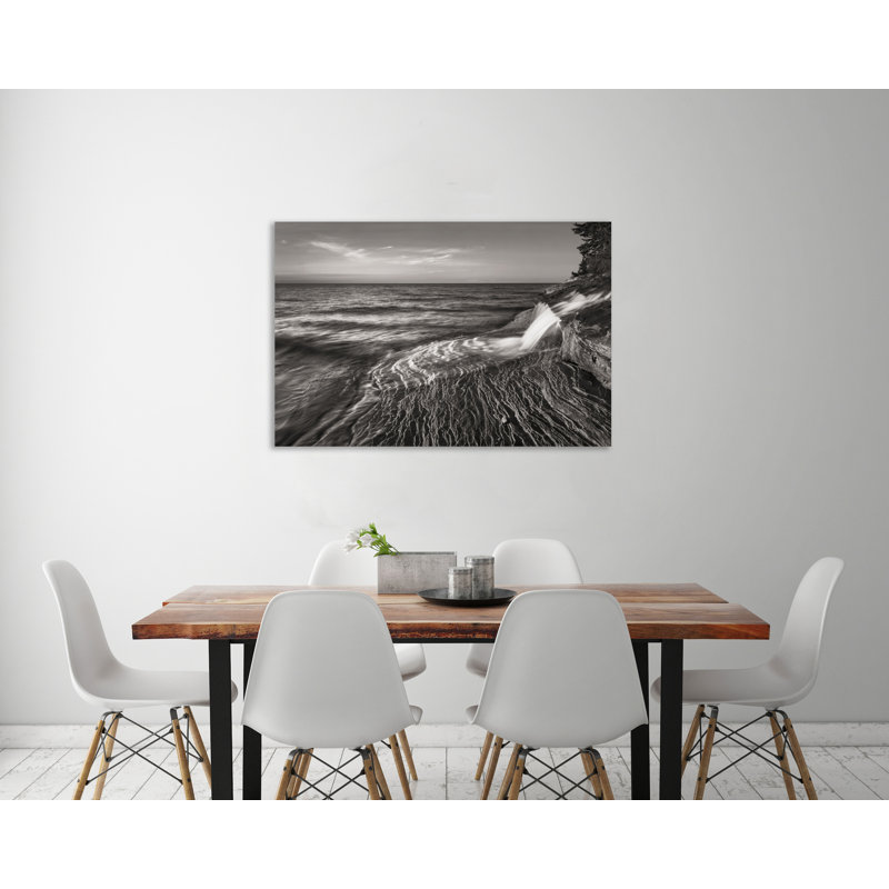 Toile tendue avec châssis «Pictured Rocks Michigan II BW» par Alan Majchrowicz, H 16 po x l 24 po x P 1,5 po