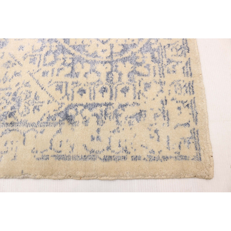 Tapis crème Elysian 5 pi 3 po x 7 pi 6 po