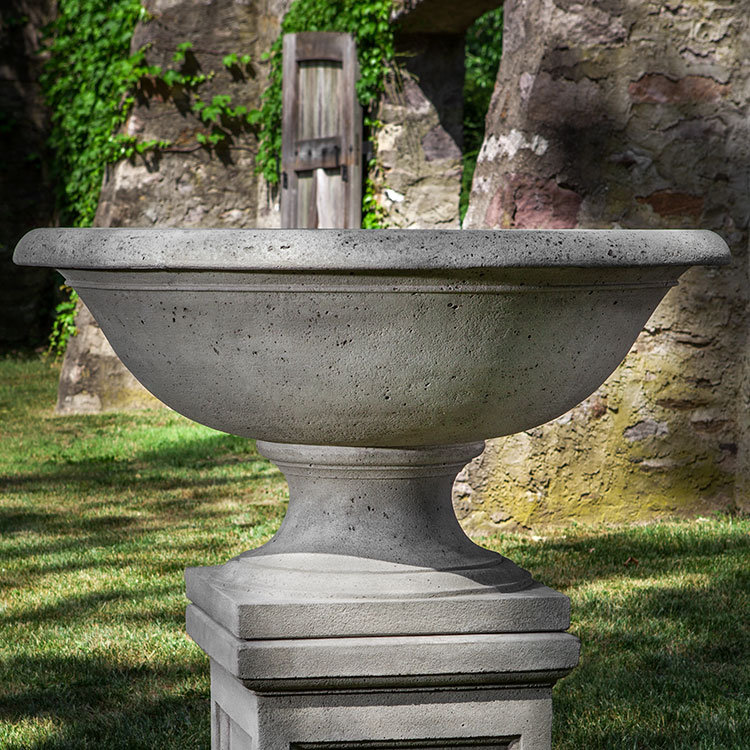 Monteros Planter, Greystone