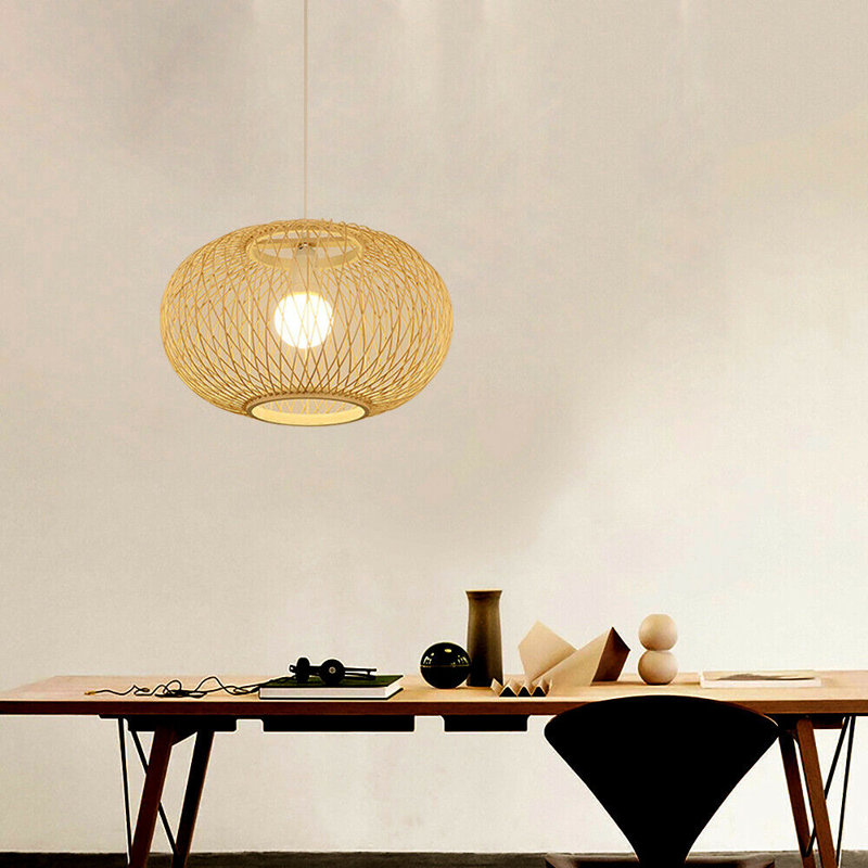 Luminaire suspendu en rotin tissé à la main 1 lumière